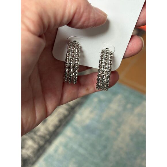 Triple Twist Hoop Earrings NWT - Picture 8 of 8